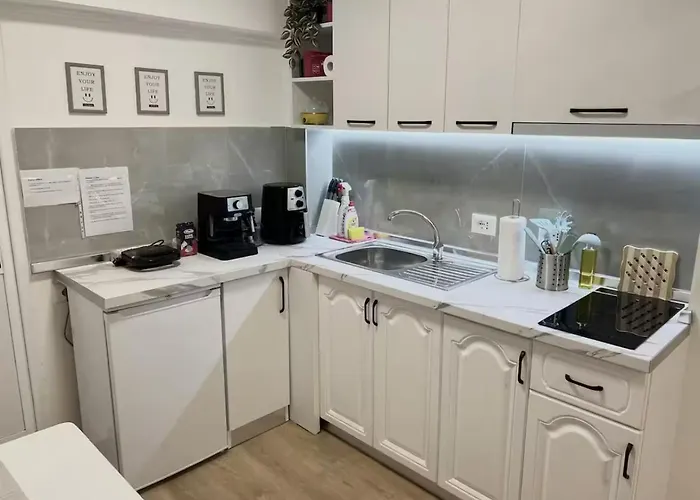 Cozy In Center 아파트 *